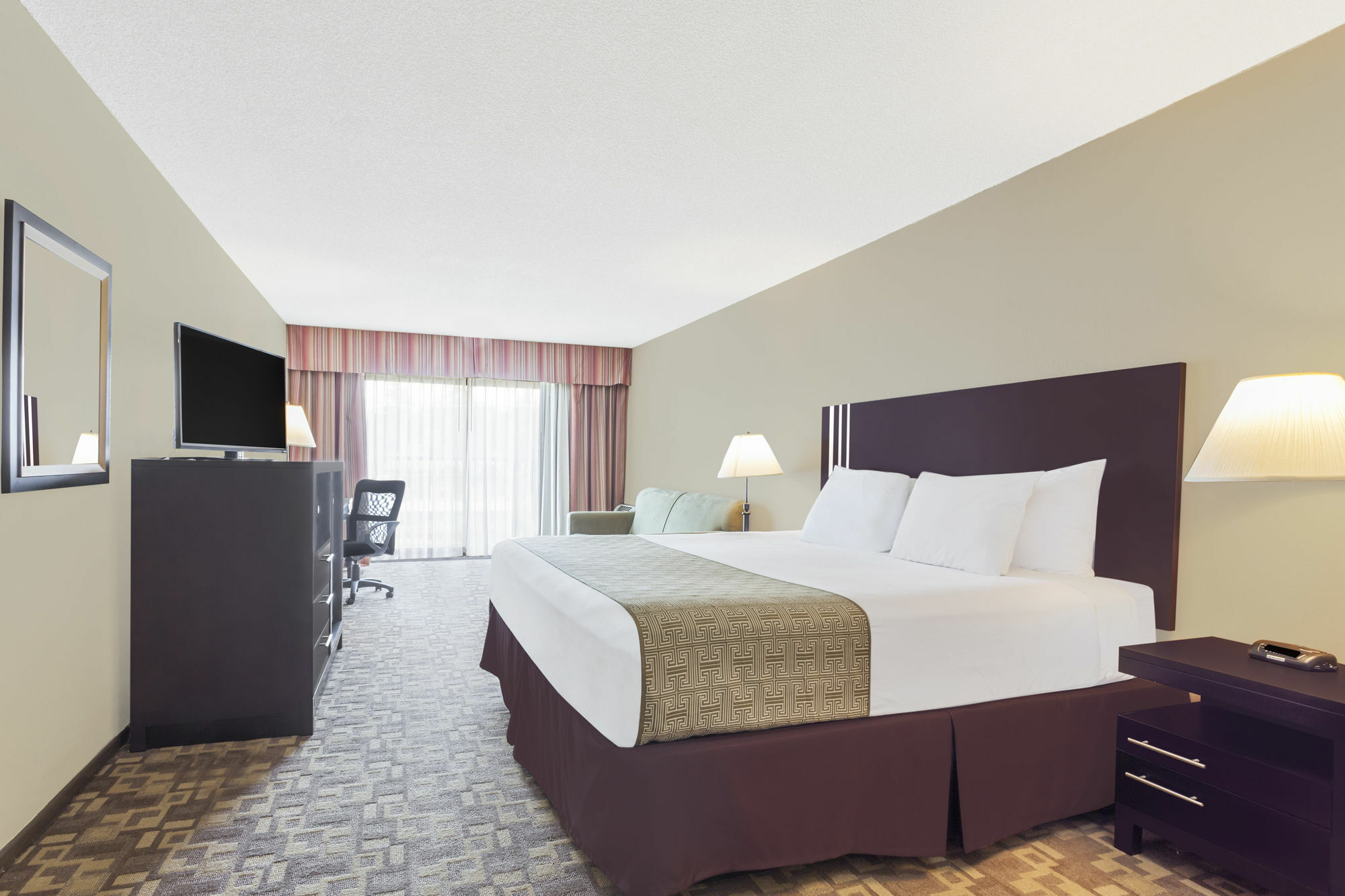Days Inn By Wyndham Bellingham Wa Exterior photo